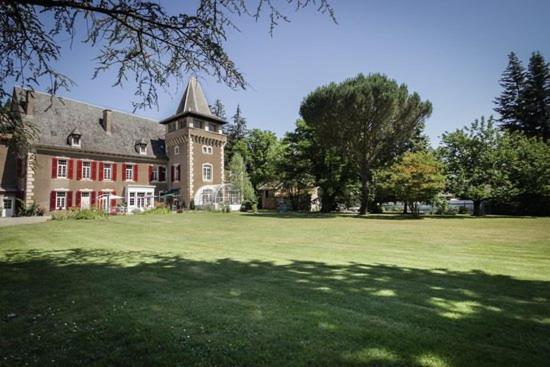 Chateau De Viviez Bagian luar foto