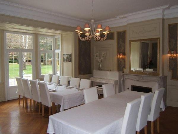 Chateau De Viviez Bagian luar foto